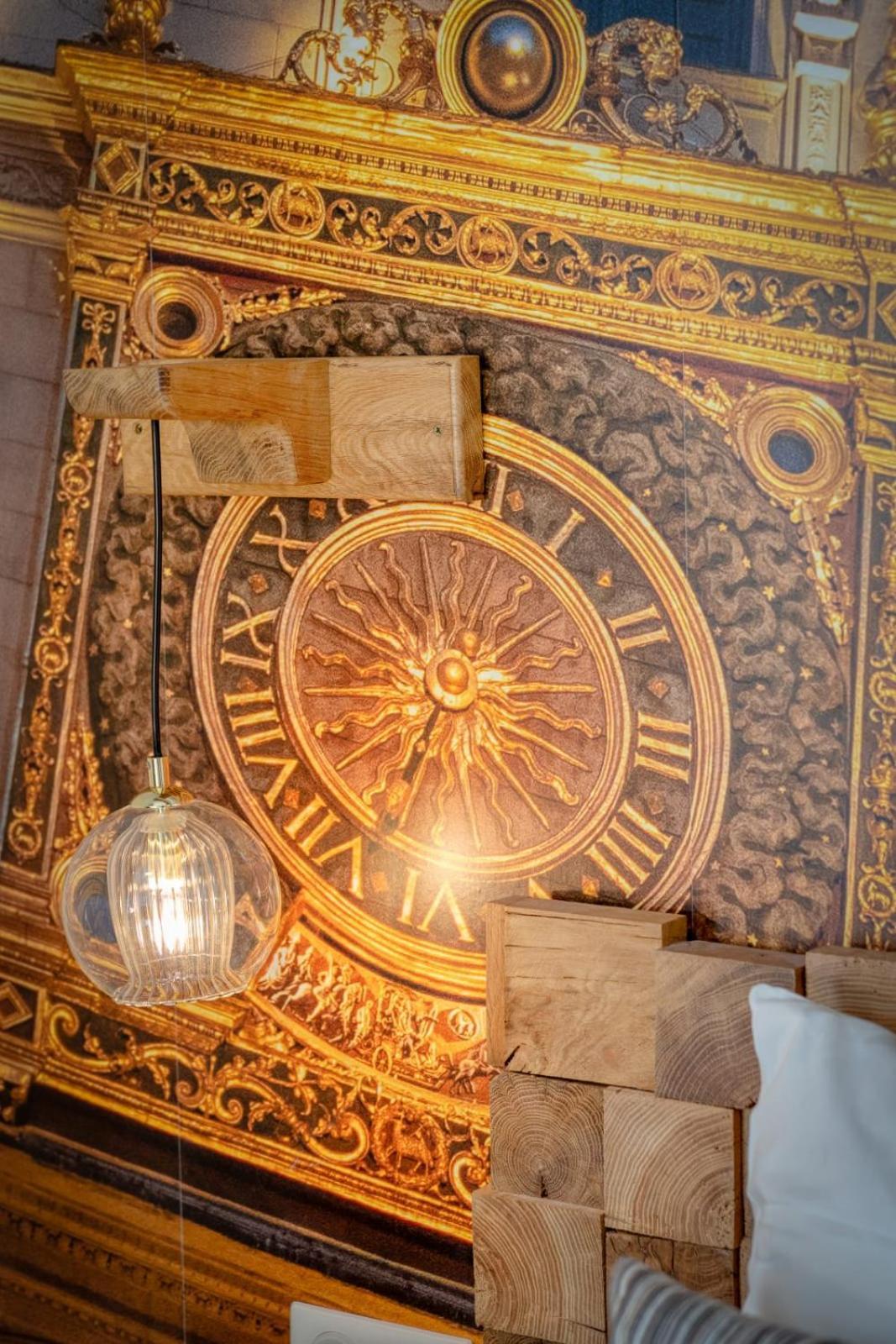 L'Escale Du Gros-Horloge Une Parenthese Prestigieuse Au Coeur De รูออง ภายนอก รูปภาพ