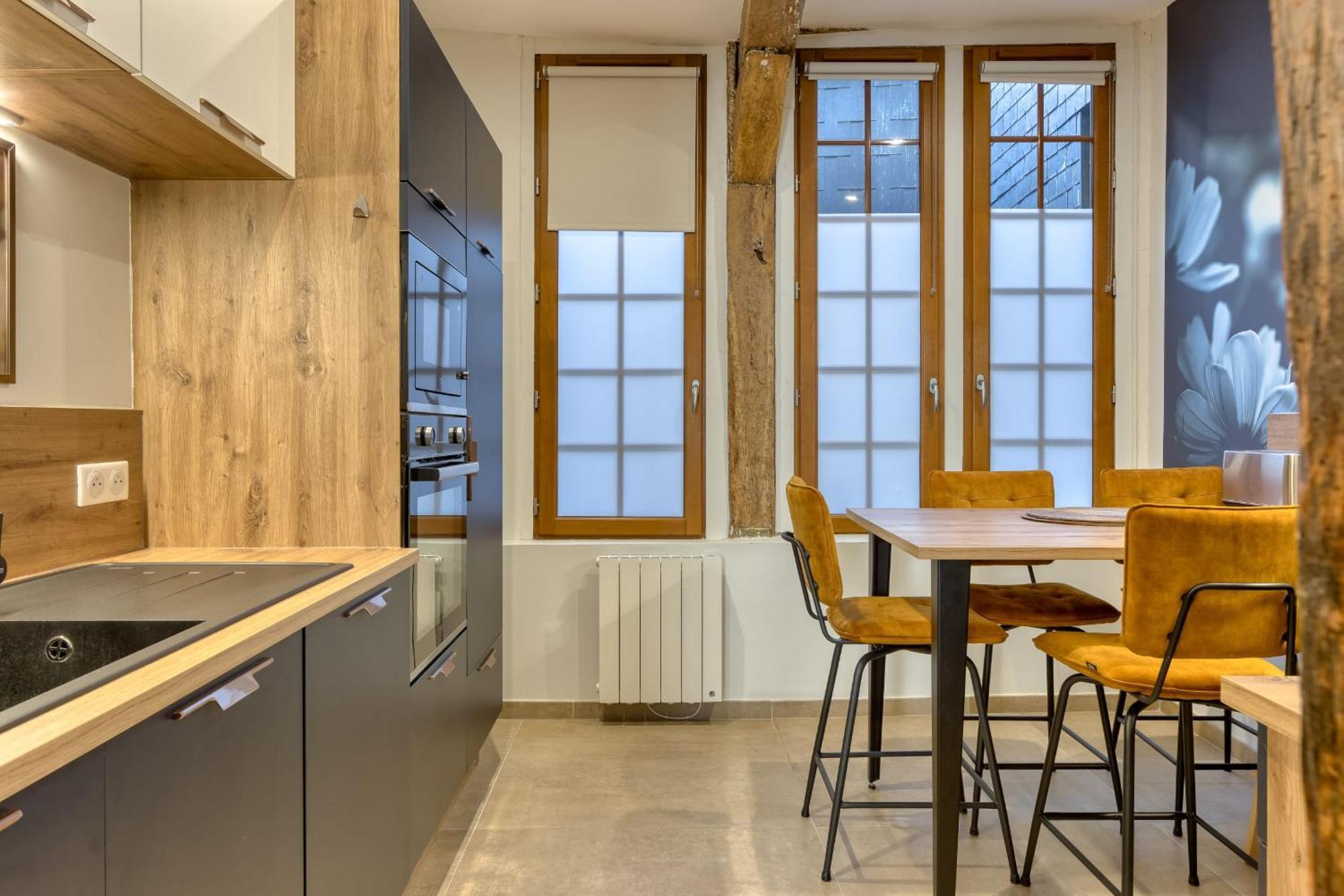 L'Escale Du Gros-Horloge Une Parenthese Prestigieuse Au Coeur De รูออง ภายนอก รูปภาพ
